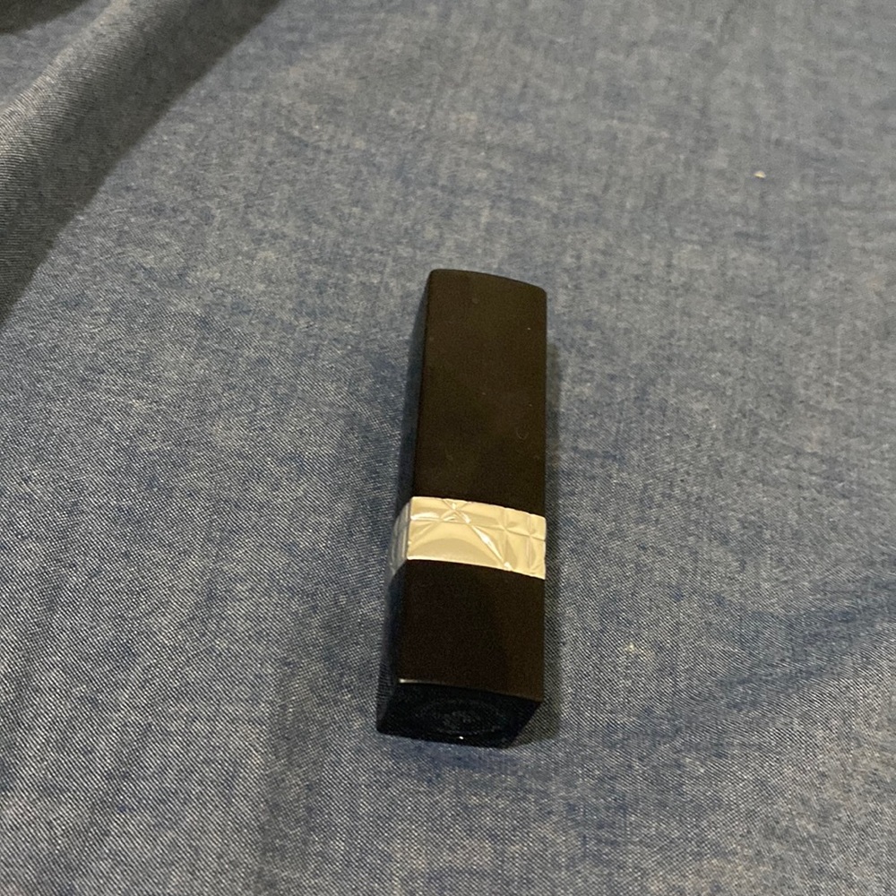 Dior #999 lipstick